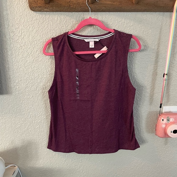 Victoria’s Secret Slightly Cropped Muscle Tank - Picture 2 of 8